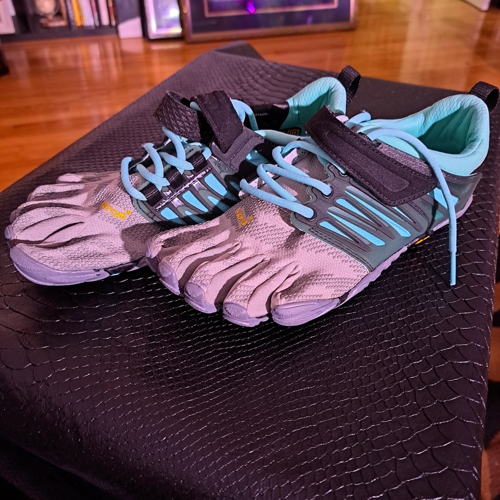Vibram womens 7